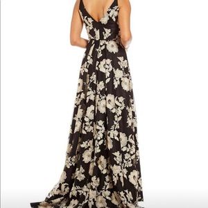 NEW WITH TAGS/Never worn Sz 10 Calvin Klein